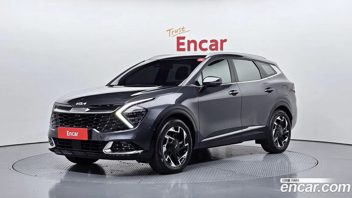 Kia Sportage — фото 1