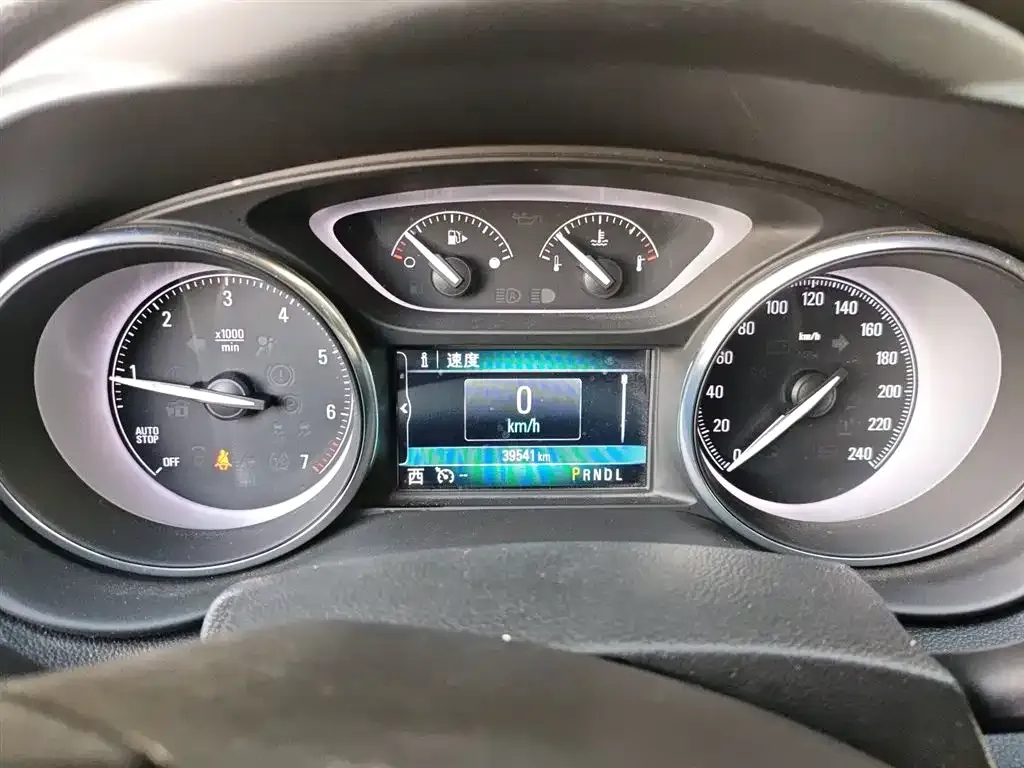 Buick Envision Plus 2021 из CN, фото 3