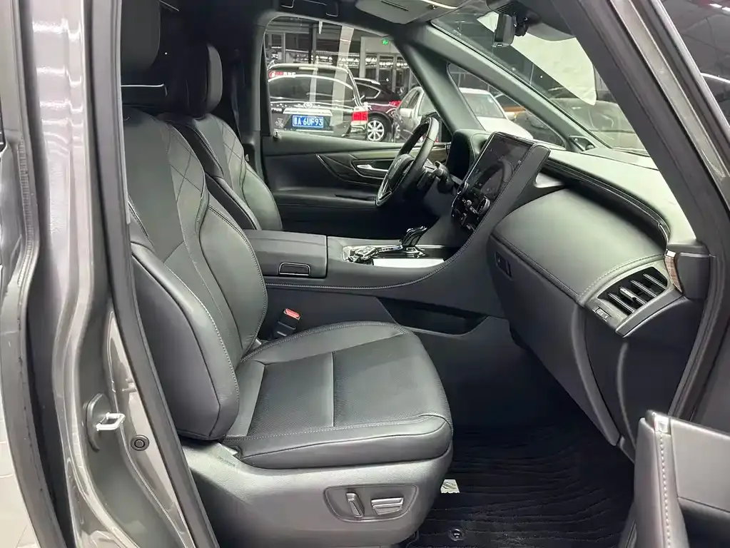 Toyota Alphard 2025 из CN, фото 6