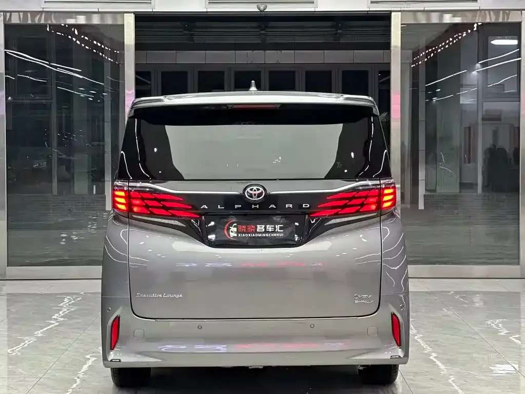 Toyota Alphard 2025 из CN, фото 4