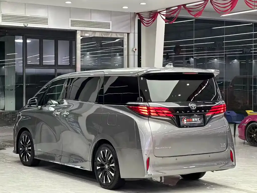 Toyota Alphard 2025 из CN, фото 9