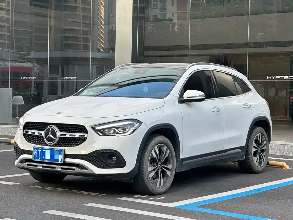 Mercedes-Benz GLA 2023 из CN, фото 1