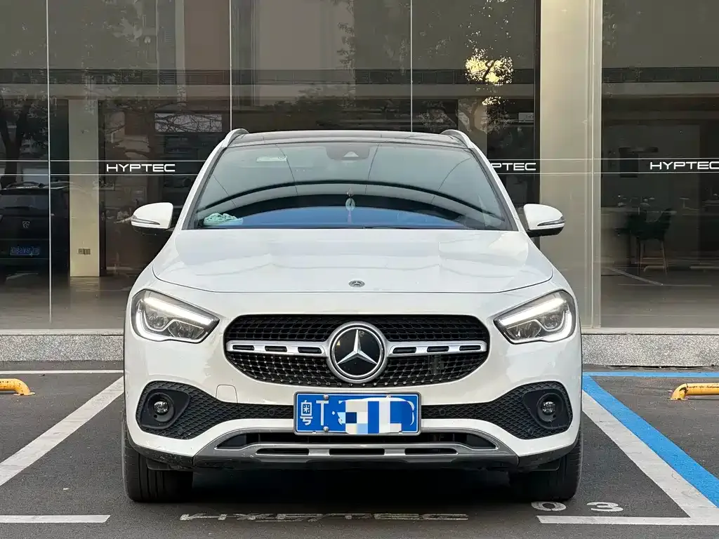 Mercedes-Benz GLA 2023 из CN, фото 3