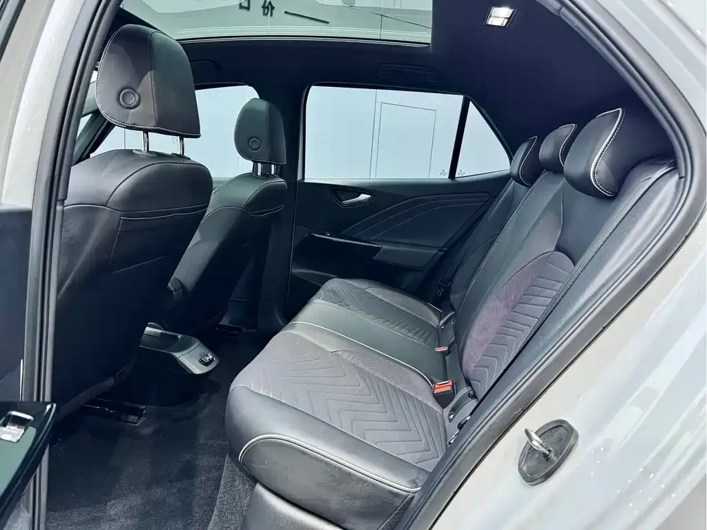 Volkswagen ID.3 2024 из CN, фото 10