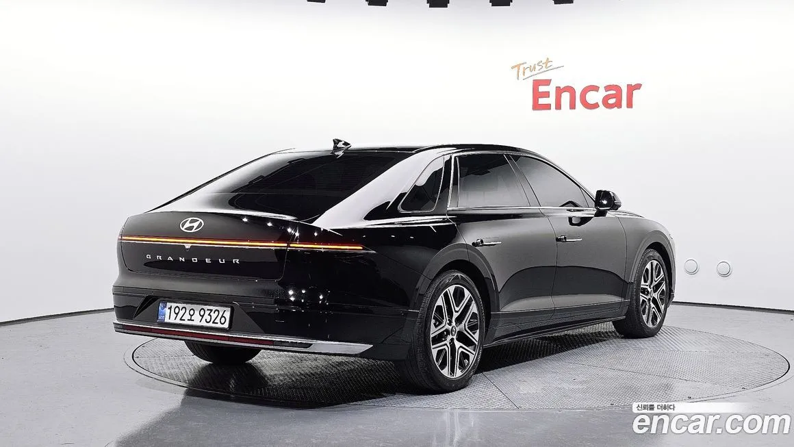 Hyundai Grandeur 2023 из KR, фото 3