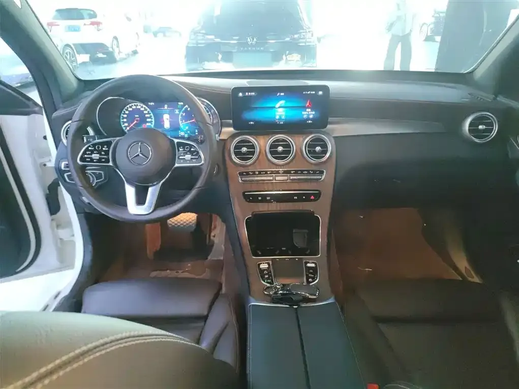 Mercedes-Benz GLC 2022 из CN, фото 2