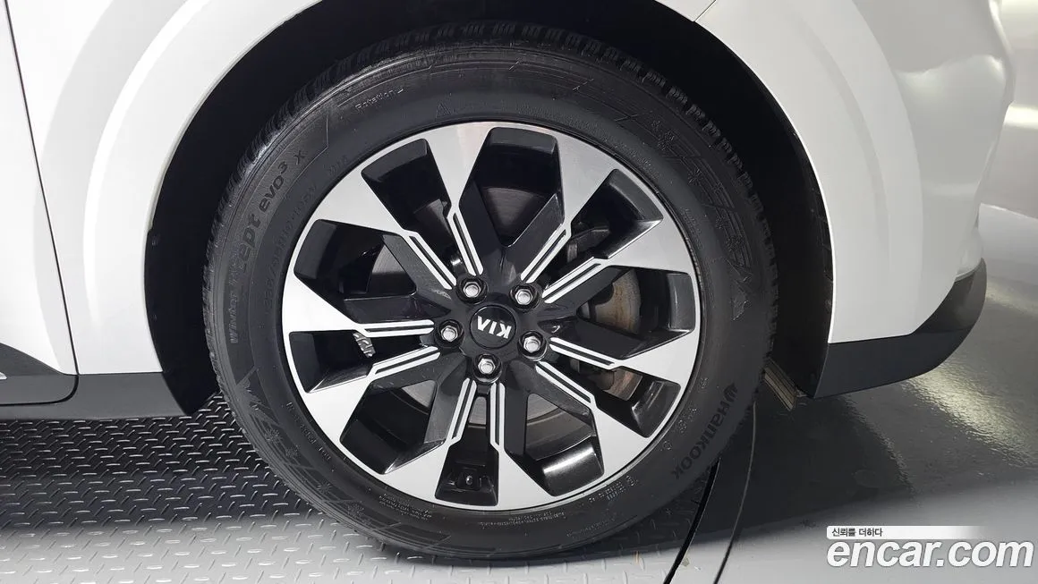 Kia Carnival 2021 из KR, фото 2
