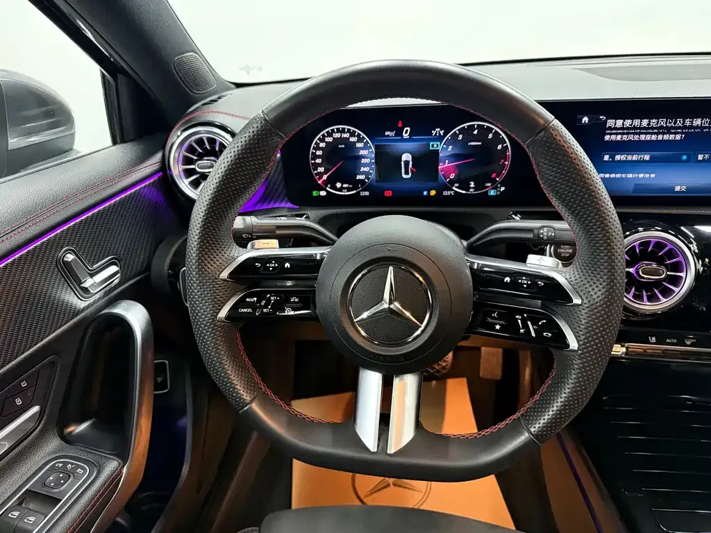 Mercedes-Benz A-Class 2023 из CN, фото 8