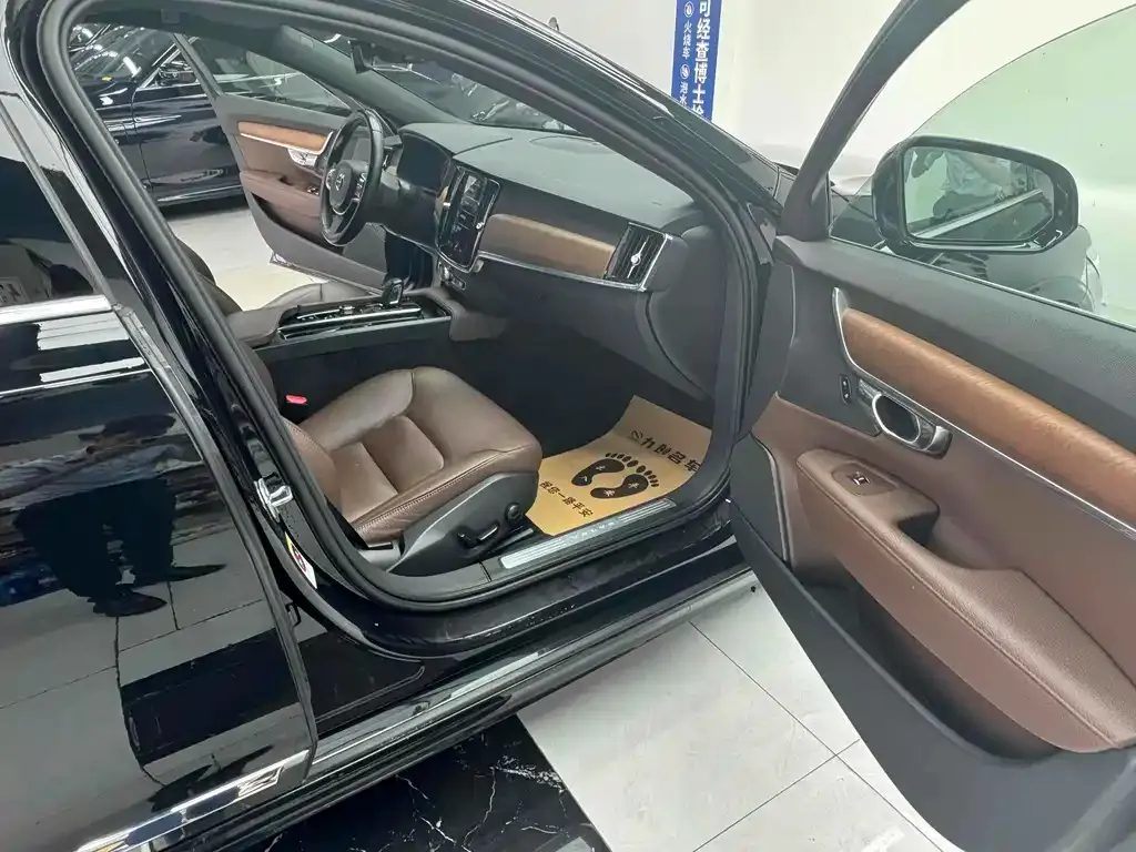 Volvo S90 2021 из CN, фото 9
