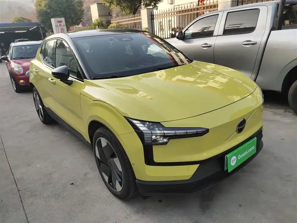 Volvo EX30 2024 из CN, фото 8