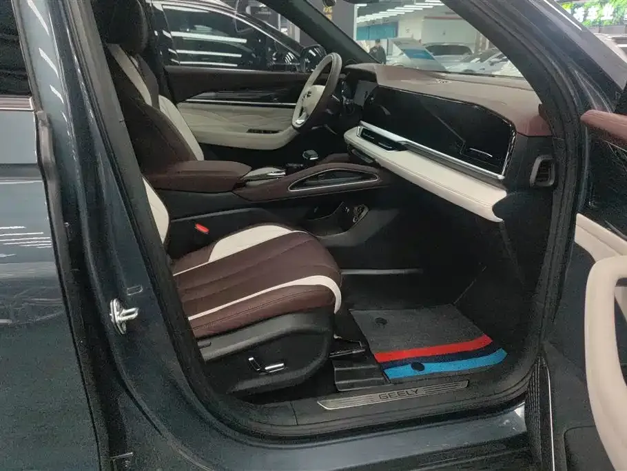 Geely Xingyue L 2022 из CN, фото 6