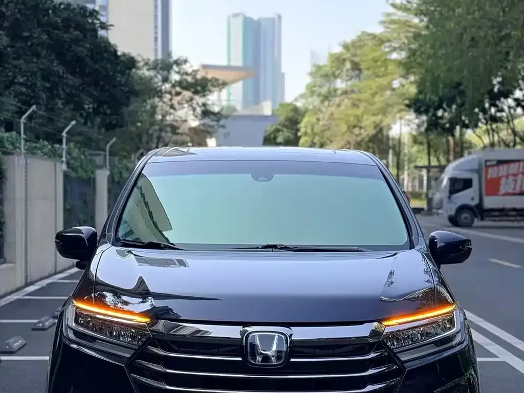 Honda Odyssey 2022 из CN, фото 3