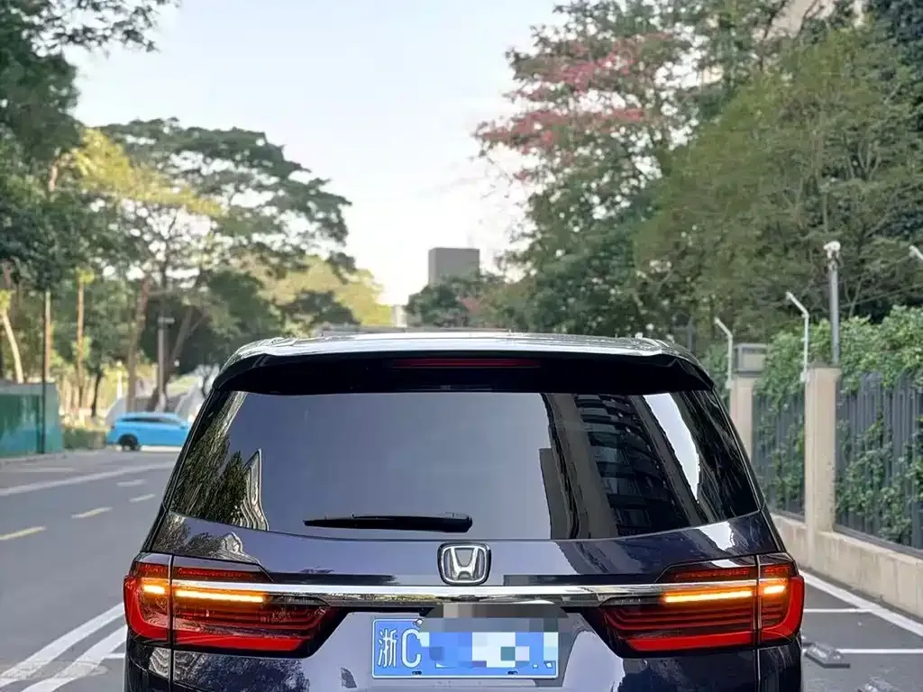 Honda Odyssey 2022 из CN, фото 7