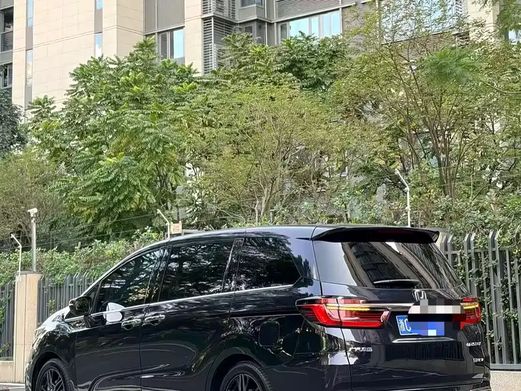 Honda Odyssey 2022 из CN, фото 10