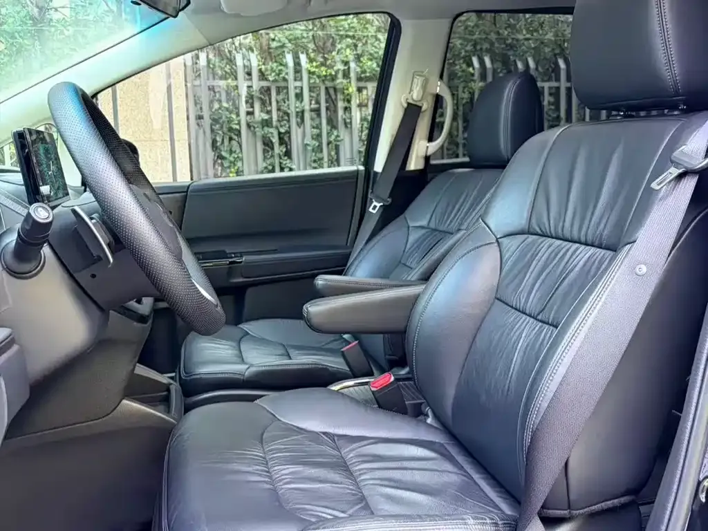 Honda Odyssey 2022 из CN, фото 6