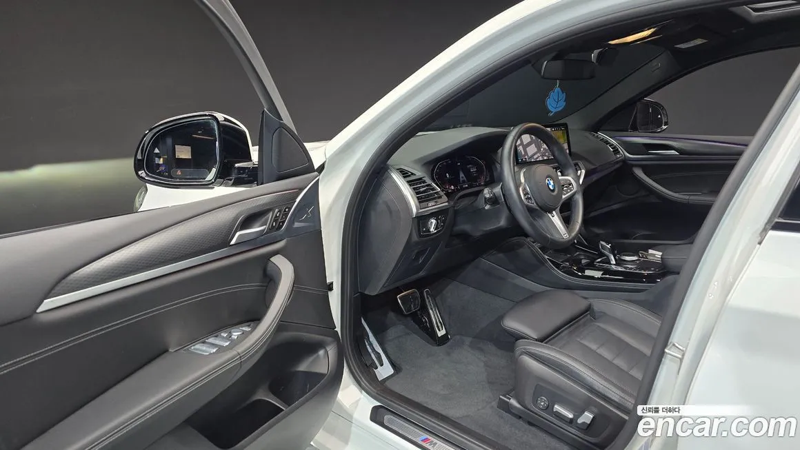 BMW X4 2022 из KR, фото 10