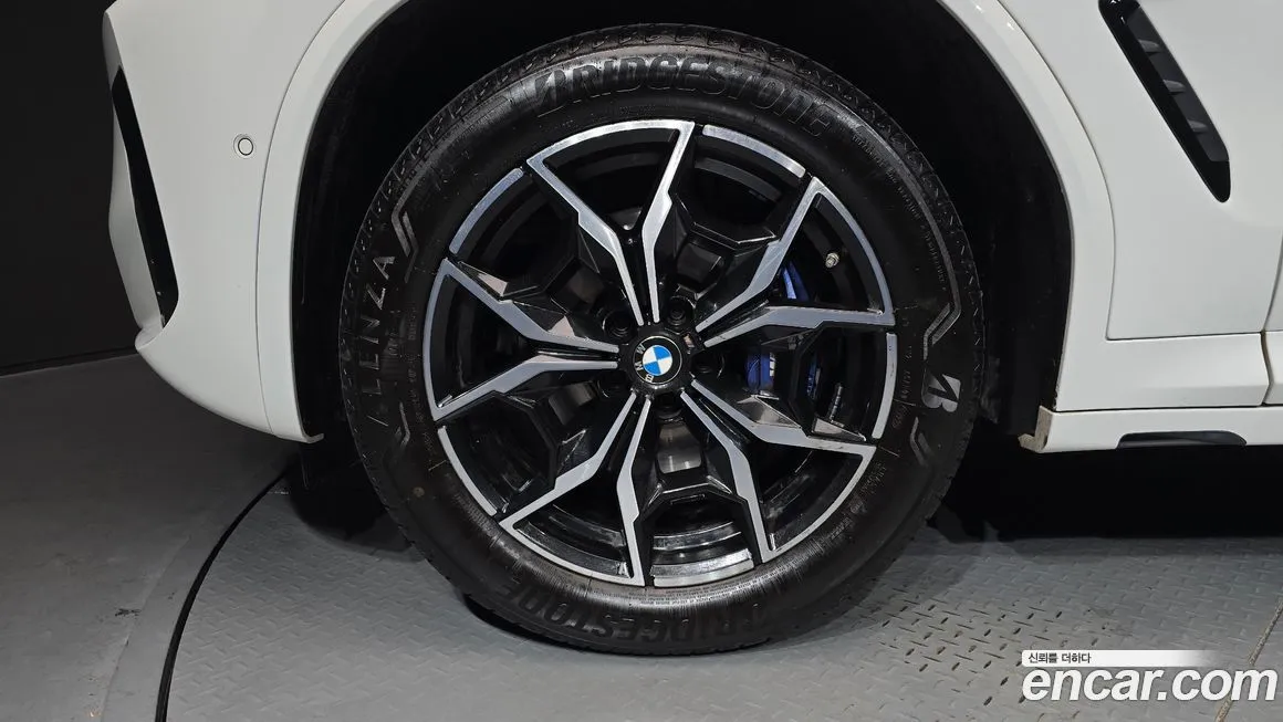 BMW X4 2022 из KR, фото 7