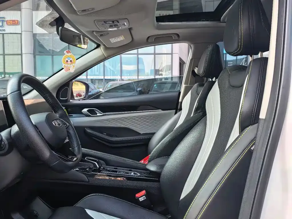 Geely Binyue 2023 из CN, фото 7