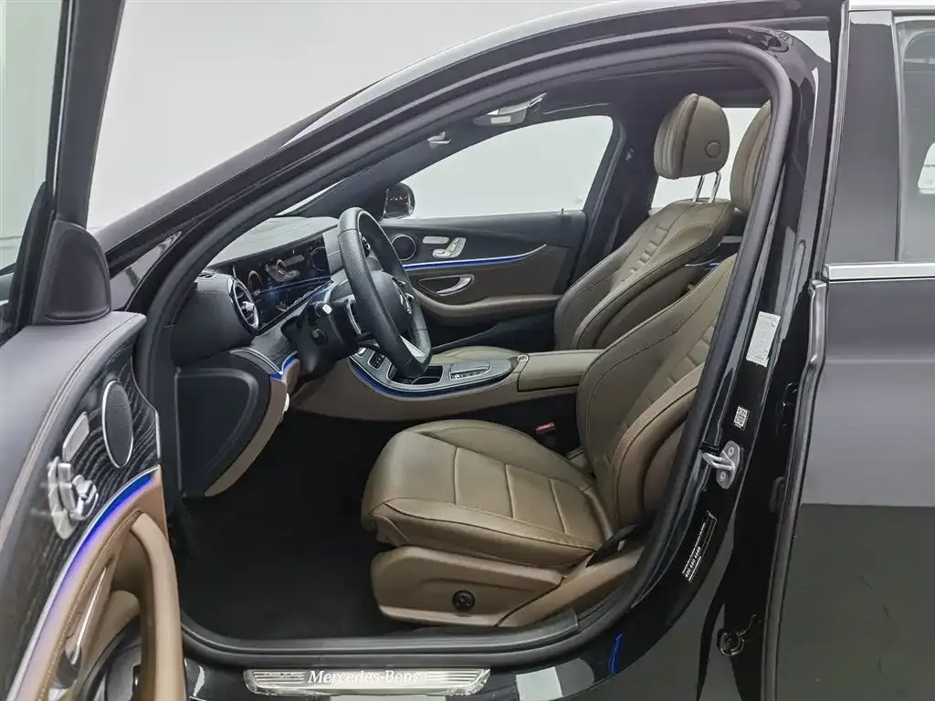 Mercedes-Benz E-Class 2023 из CN, фото 8