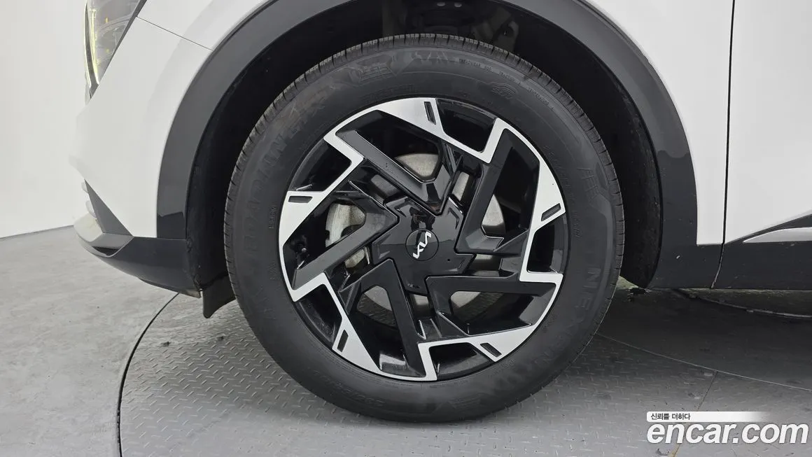 Kia Sportage — фото 6