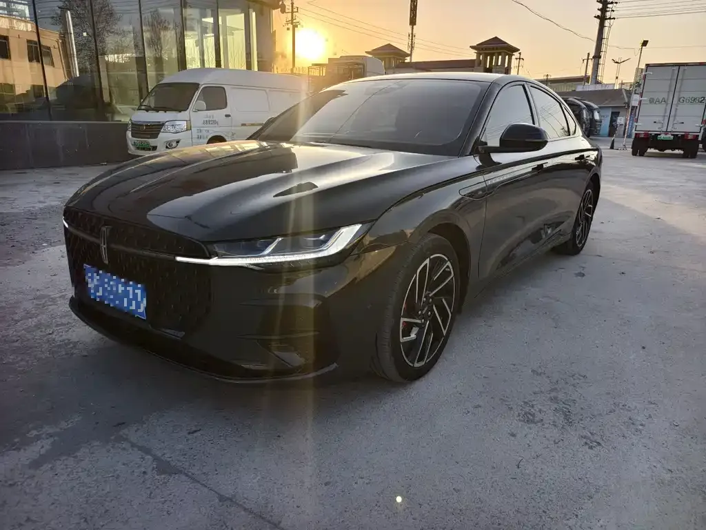 Lincoln Z 2023 из CN, фото 1