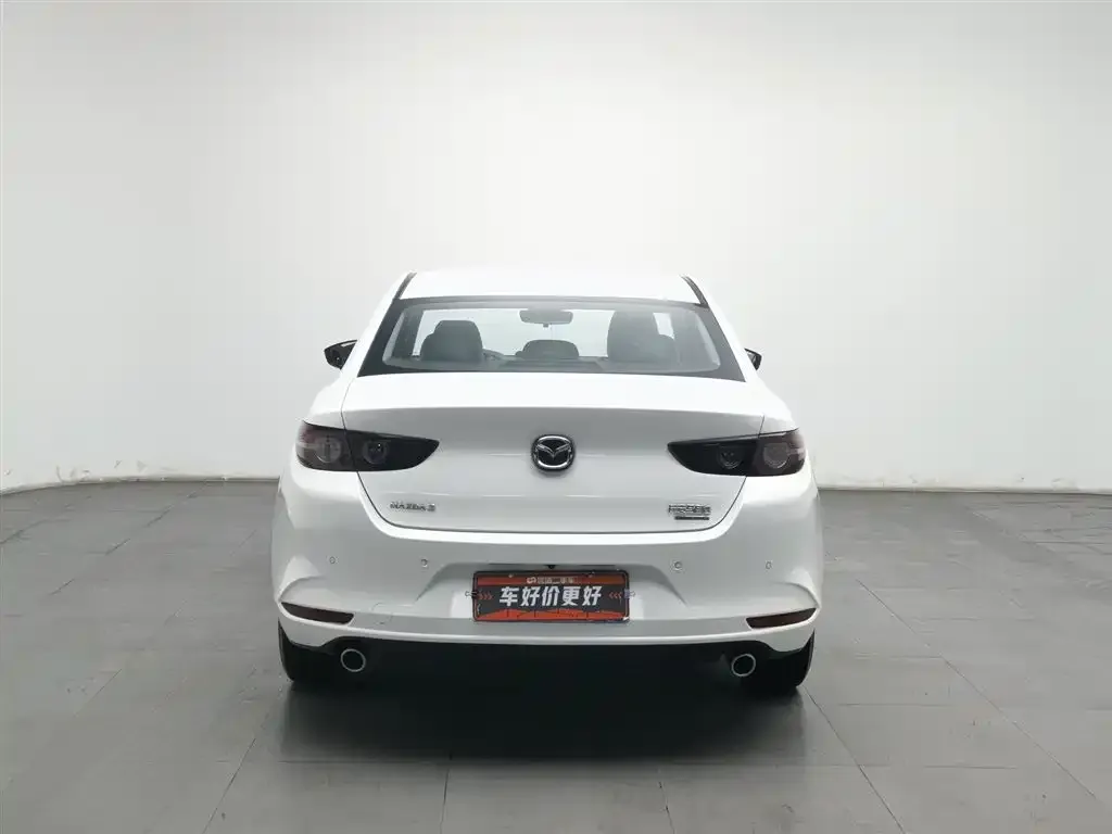 Mazda 3 Axela 2023 из CN, фото 4