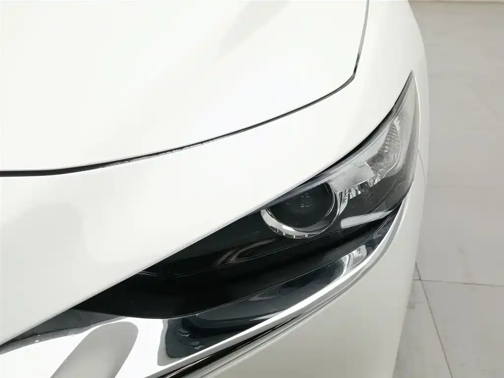 Mazda 3 Axela 2023 из CN, фото 7