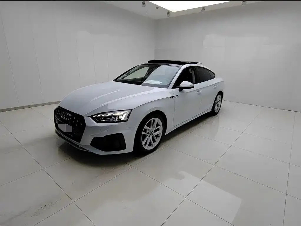 Audi A5 (Import) 2021 из CN, фото 1