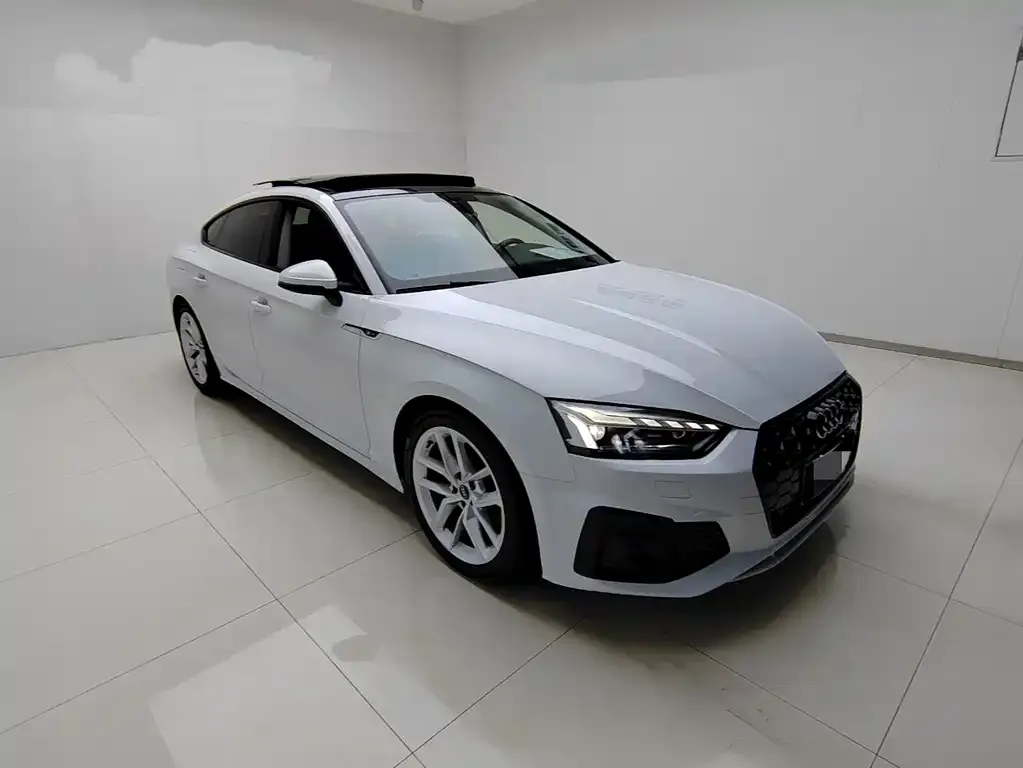 Audi A5 (Import) 2021 из CN, фото 2