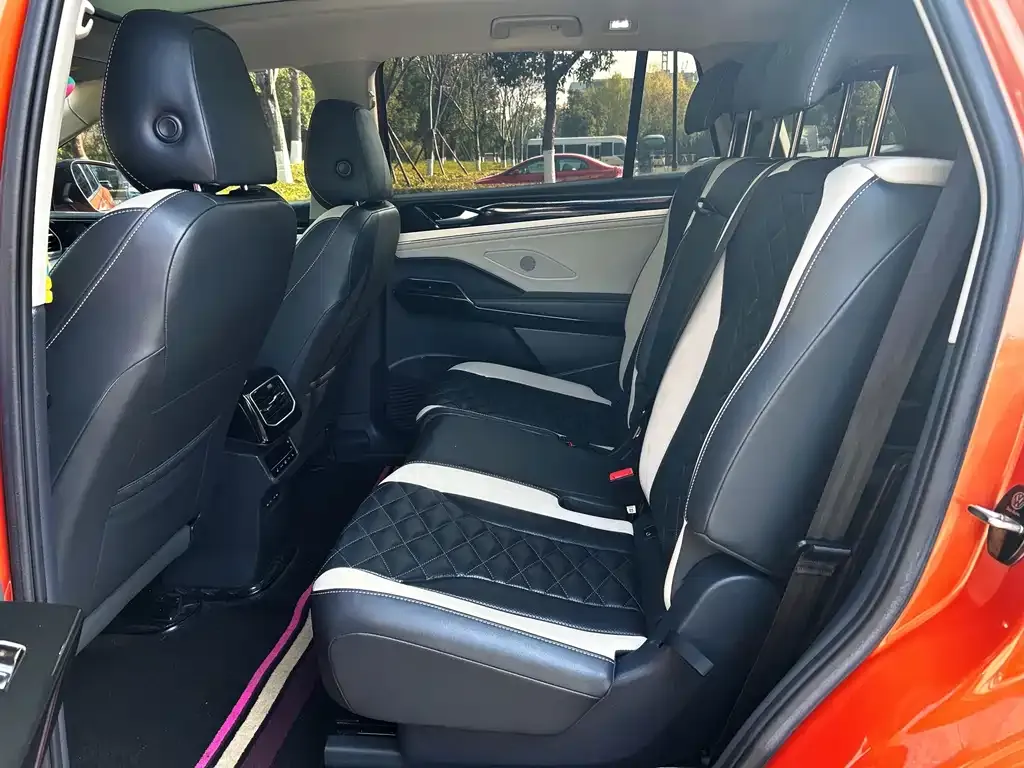 Volkswagen ID.6 Crozz 2021 из CN, фото 6