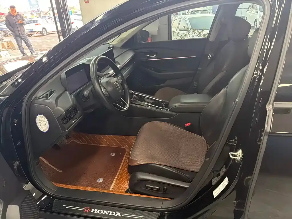 Honda Accord 2023 из CN, фото 2