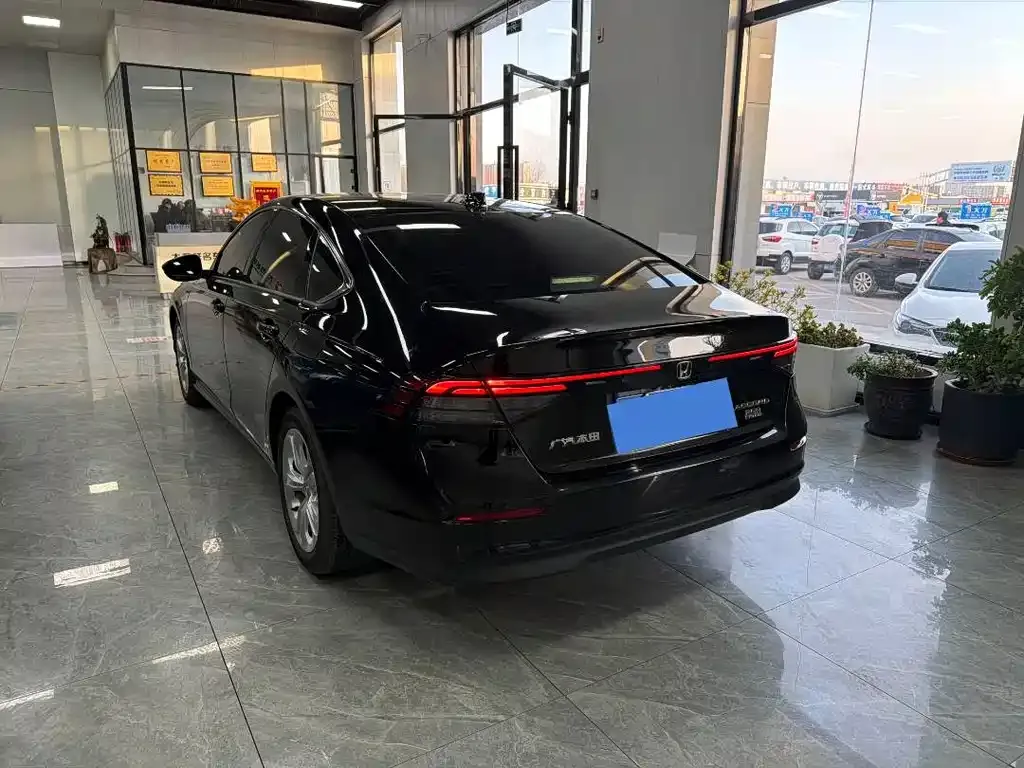 Honda Accord 2023 из CN, фото 8
