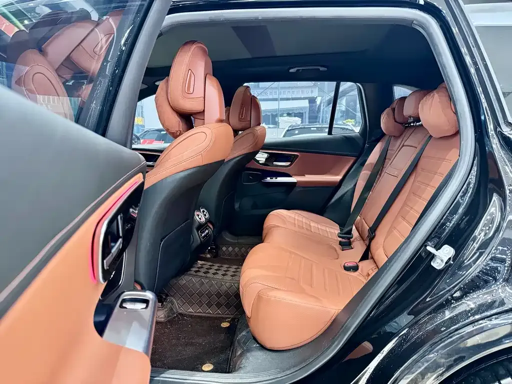 Mercedes-Benz GLC 2024 из CN, фото 2