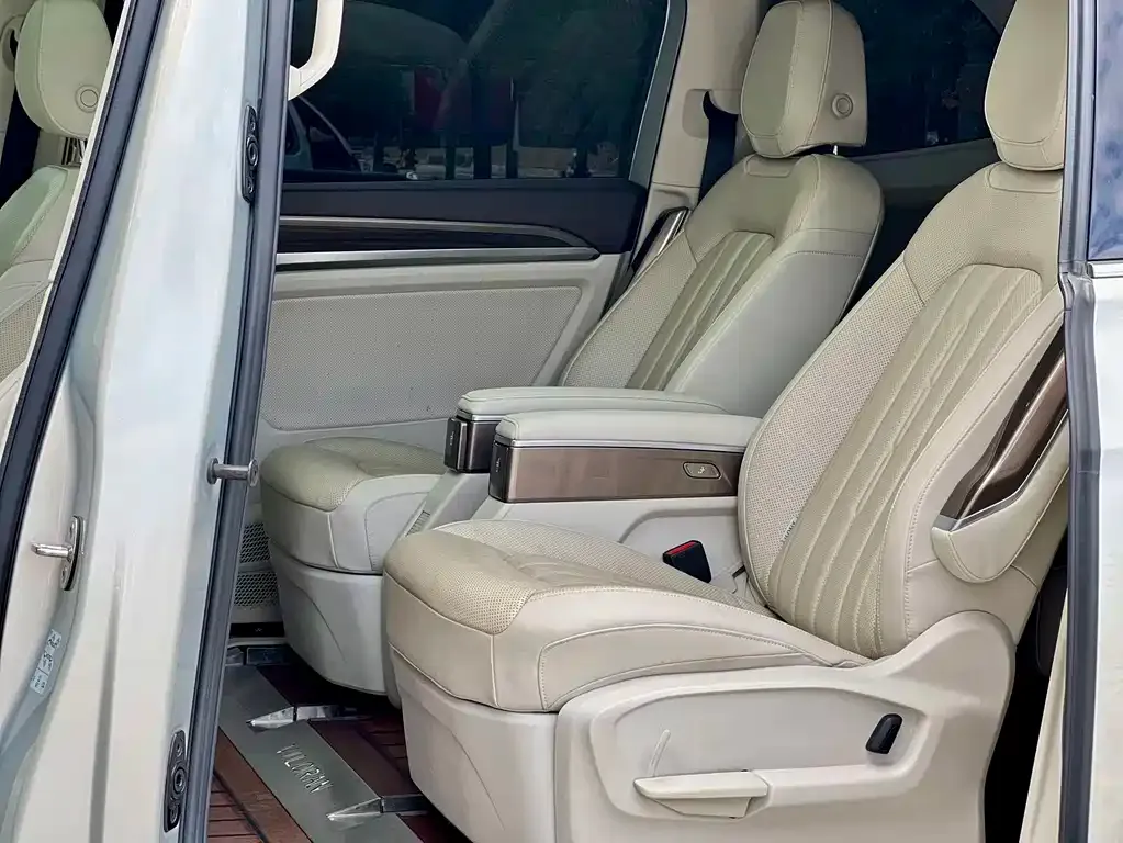 Volkswagen Viloran 2023 из CN, фото 4