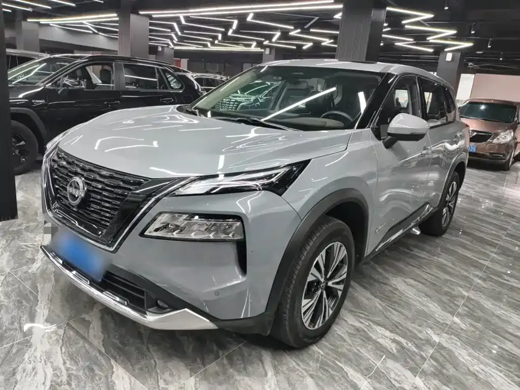 Nissan X-Trail — фото 9