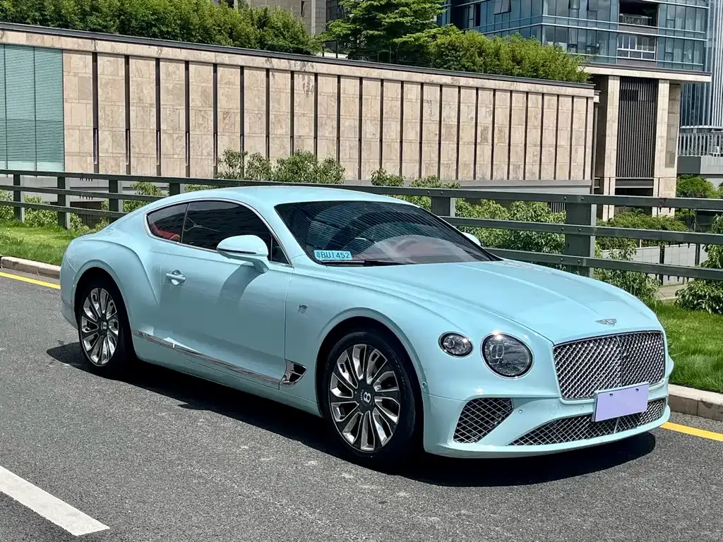Bentley Continental 2021 из CN, фото 10