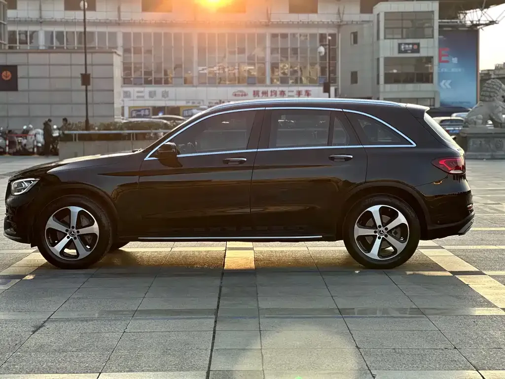 Mercedes-Benz GLC 2022 из CN, фото 4