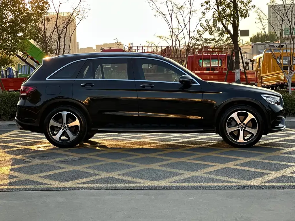 Mercedes-Benz GLC 2022 из CN, фото 9