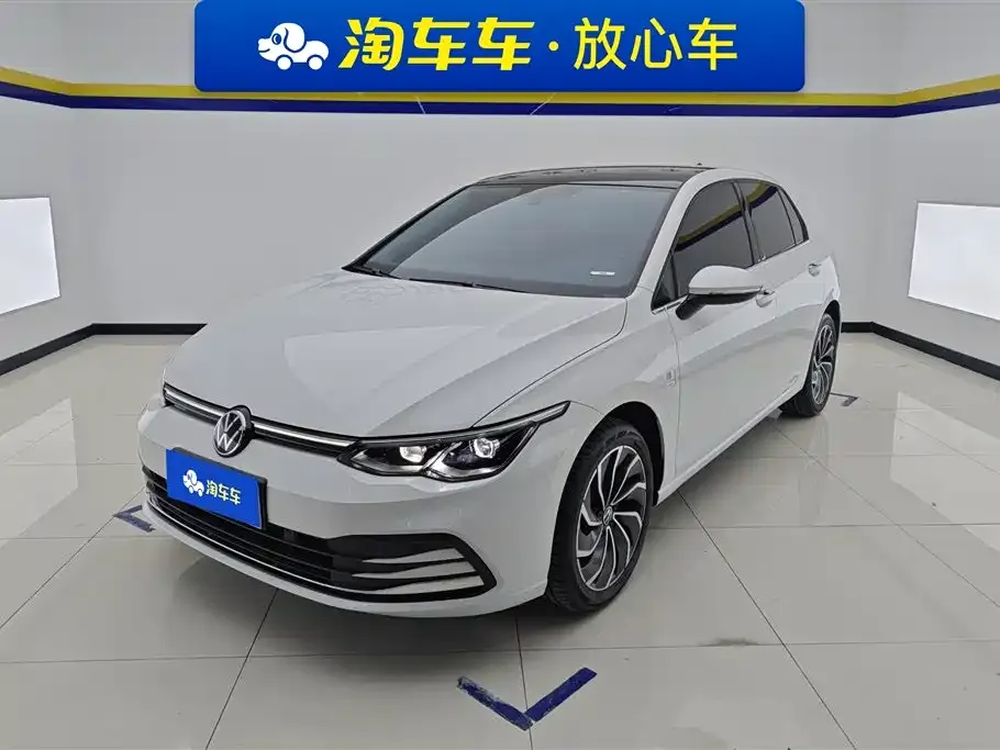 Volkswagen Golf 2024 из CN, фото 1