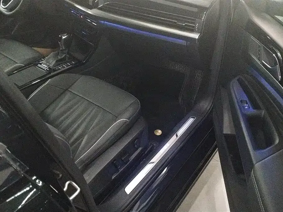 Volkswagen Passat New Energy 2023 из CN, фото 10