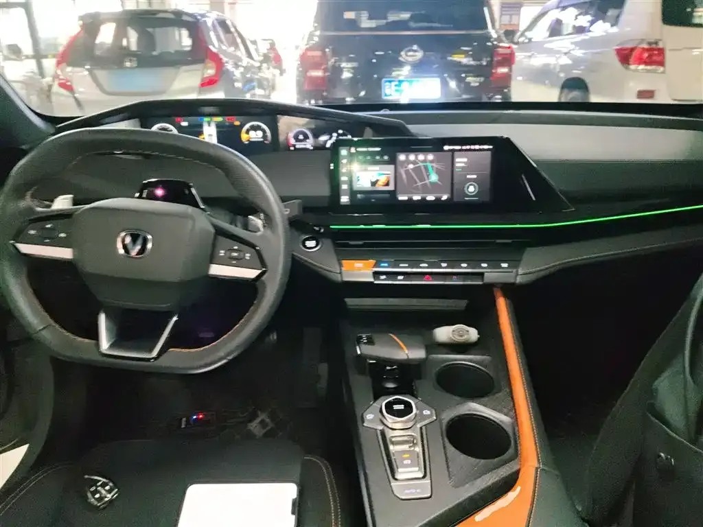 Changan UNI-V 2022 из CN, фото 8