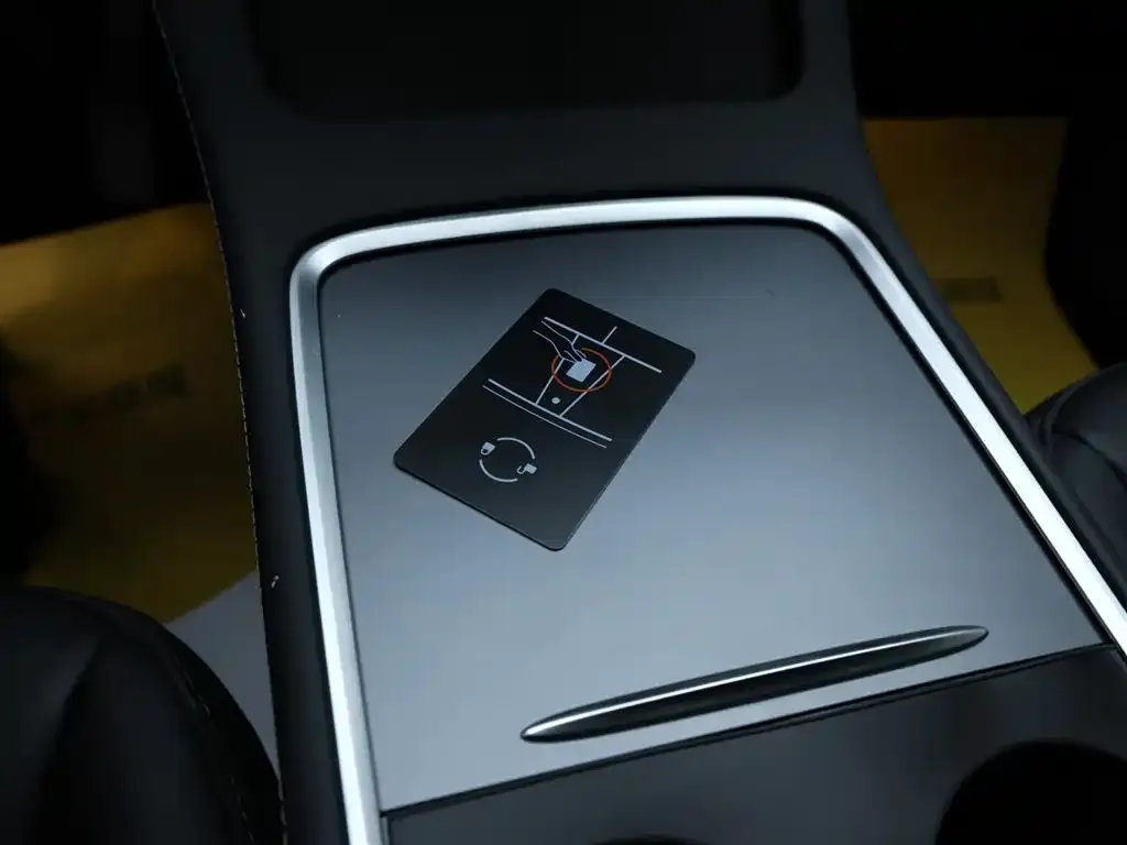 Tesla Model Y 2024 из CN, фото 9