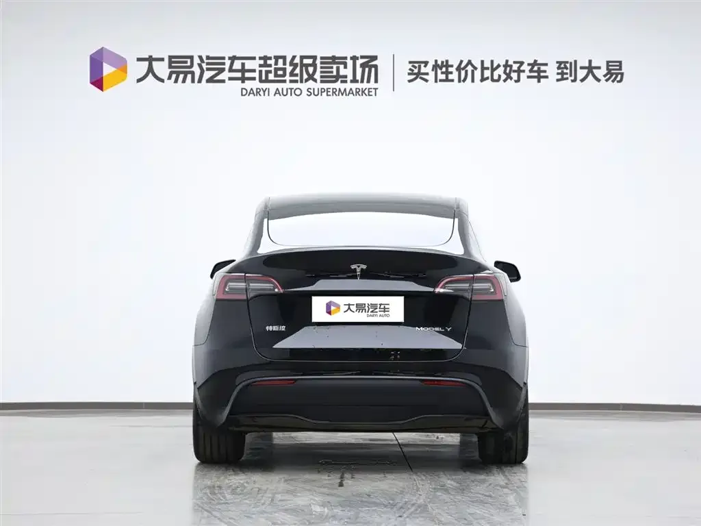 Tesla Model Y 2024 из CN, фото 7