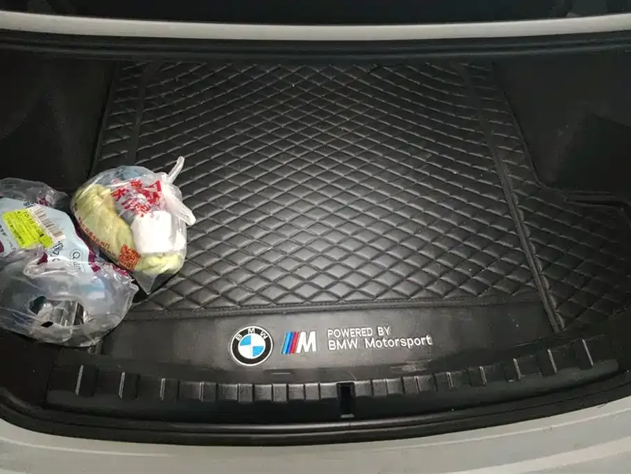 BMW 3 Series 2022 из CN, фото 10