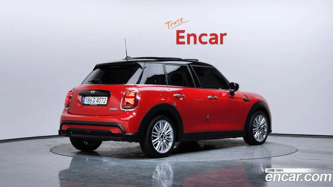 Mini Cooper 2022 из KR, фото 3