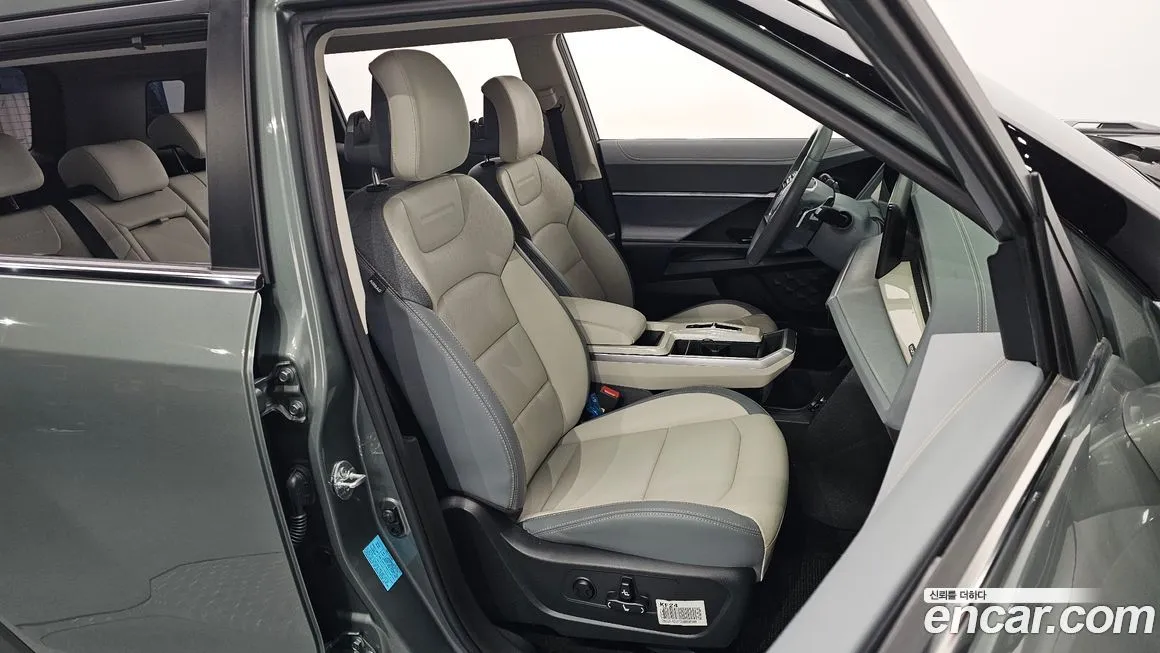 KG Mobility (Ssangyong) Torres 2024 из KR, фото 9