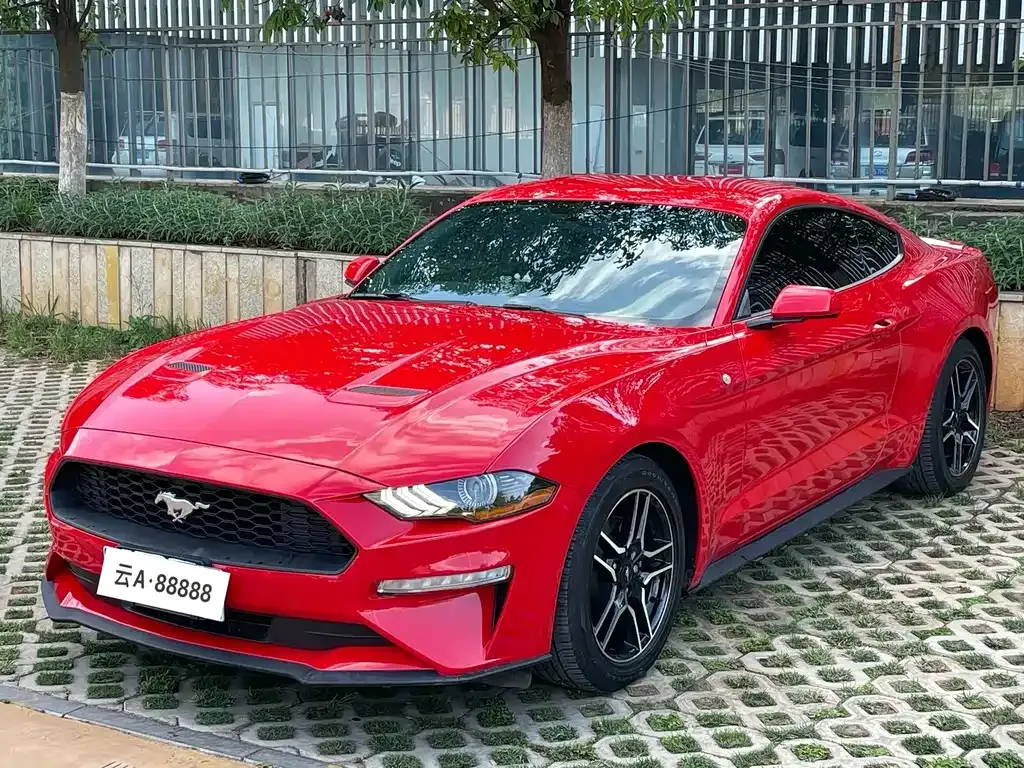 Ford Mustang 2022 из CN, фото 1