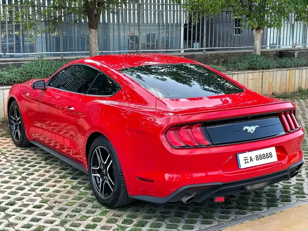 Ford Mustang 2022 из CN, фото 7