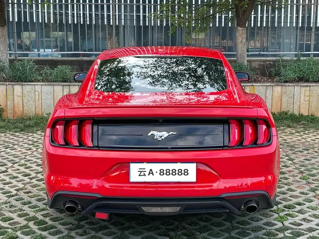 Ford Mustang 2022 из CN, фото 8