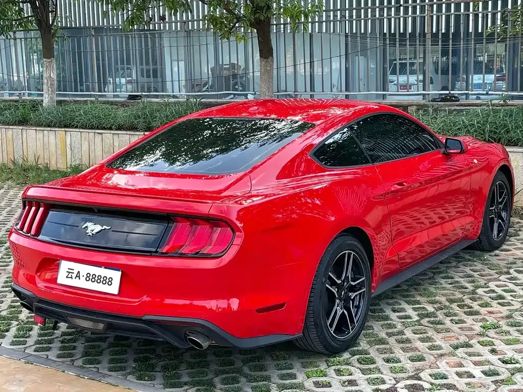 Ford Mustang 2022 из CN, фото 9